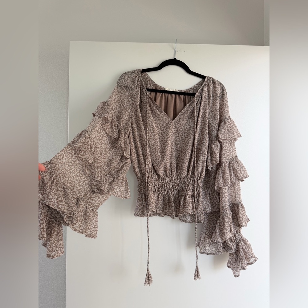 BY TOGETHER Ruffle Cinched Waist Top